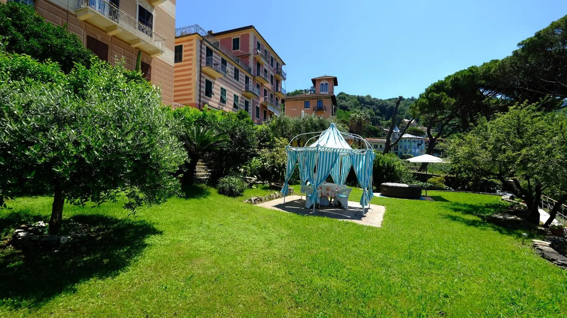 La Casa Di Sotto By Portofinovacanze Camogli Italia